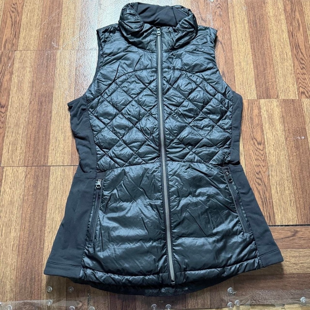 Lululemon Athletica Black Down For A Run Puffer Vest Fits XS